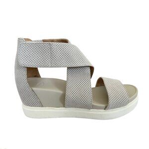 Dr. Scholl's Platform Wedge Strappy Sandal in Creamy Taupe. Like New. Size 8.5